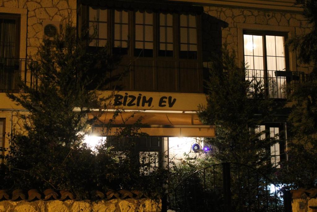 Bizim Ev Hotel (Adults Only) Alaçatı Exterior foto